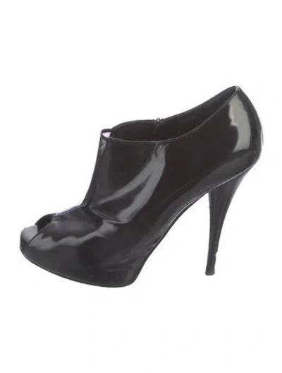 Pre-owned Fendi Patent Leather Boots In Black