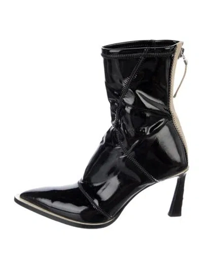 Pre-owned Fendi Patent Leather Boots In Blue