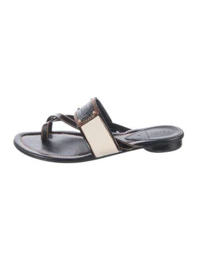 Pre-owned Fendi Patent Leather Flats In Blue