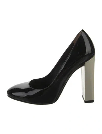 Pre-owned Fendi Patent Leather Pumps In Black