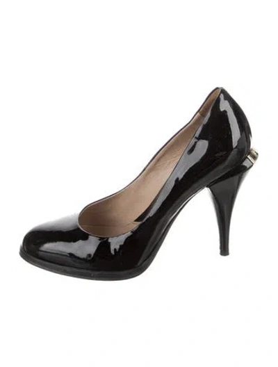 Pre-owned Fendi Patent Leather Pumps In Black