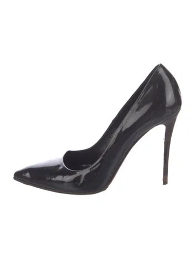 Pre-owned Fendi Patent Leather Pumps In Black
