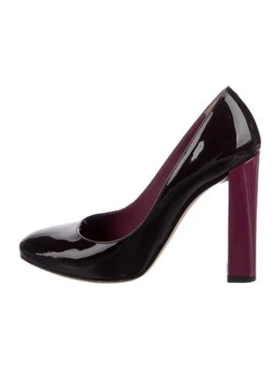 Pre-owned Fendi Patent Leather Pumps In Purple