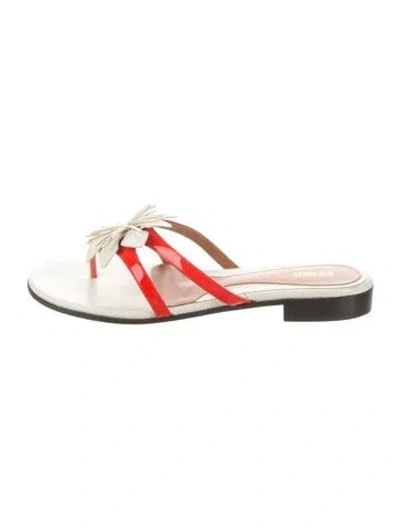 Pre-owned Fendi Patent Leather Slides In White