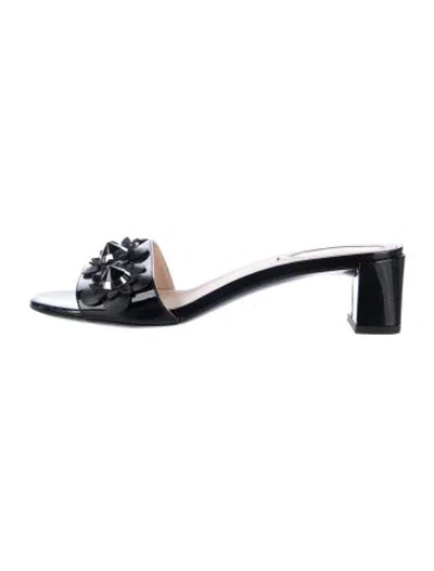 Pre-owned Fendi Patent Leather Studded Accents Mules In Black