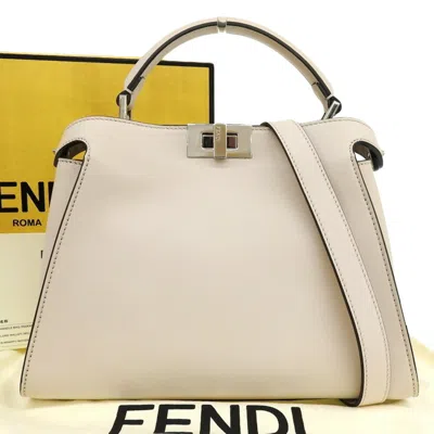 Pre-owned Fendi Peekaboo Cream Leather Handbag Shoulder Bag () In White