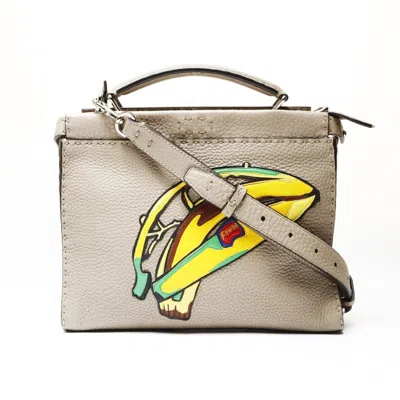 Pre-owned Fendi Peekaboo Gray Leather Shoulder Bag ()