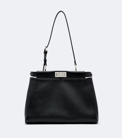 Fendi Peekaboo Medium Leather Shoulder Bag In Black