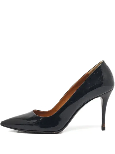 Pre-owned Fendi Pointed Toe Leather Shoes In Black