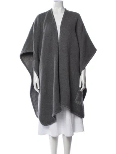 Pre-owned Fendi Poncho In Grey