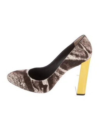 Pre-owned Fendi Ponyhair Animal Print Pumps In Multi
