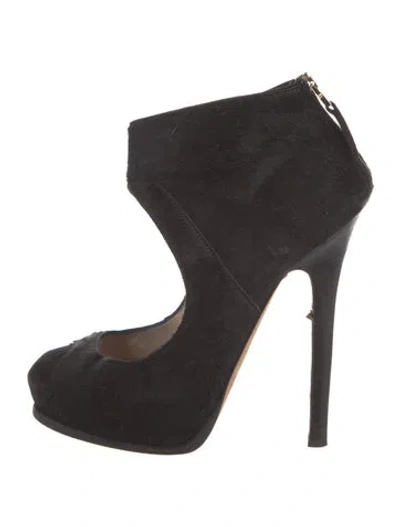 Pre-owned Fendi Ponyhair Pumps In Black