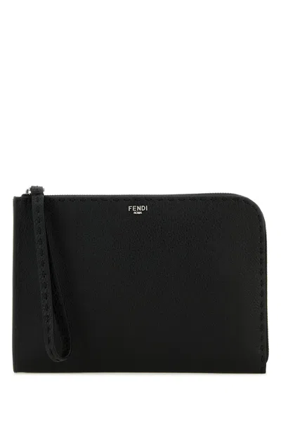 FENDI CLUTCH IN PELLE NERA  UOMO