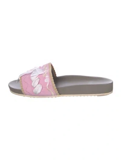 Pre-owned Fendi Printed Bow Accents Slides In Pink