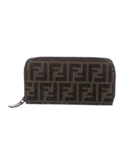 Pre-owned Fendi Printed Continental Wallet In Neutral