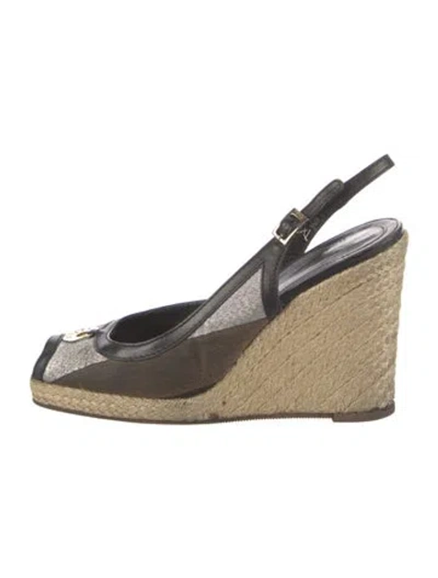 Pre-owned Fendi Printed Slingback Pumps In Black