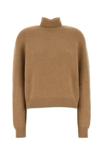 Fendi Logo-embroidered Sweater In Brown