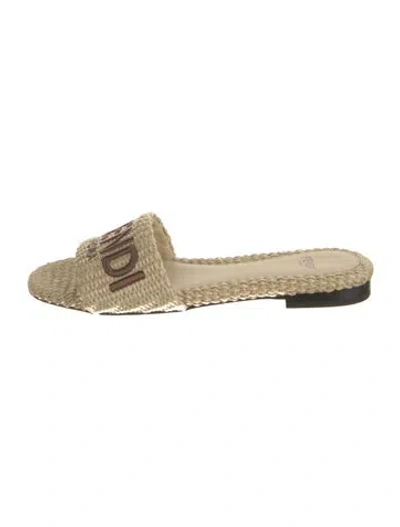 Pre-owned Fendi Raffia Graphic Print Slides In Neutral