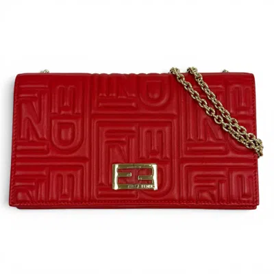 Pre-owned Fendi Red Color Leather Chain/shoulder Wallet ()