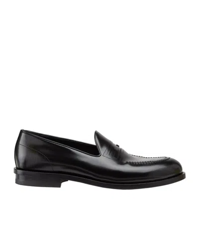 Fendi Round Head Loafer Shoes In Black
