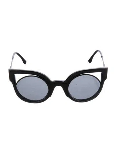 Pre-owned Fendi Round Tinted Sunglasses In Black