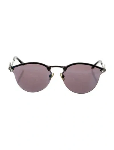 Pre-owned Fendi Round Tinted Sunglasses In Black
