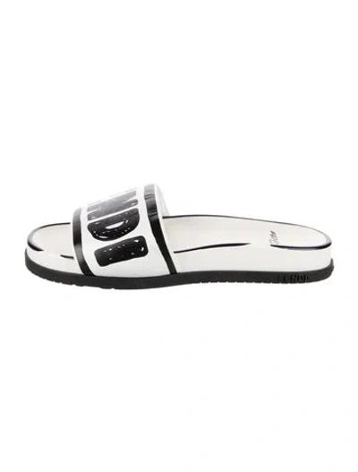 Pre-owned Fendi Rubber Printed Slides In White