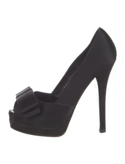 Pre-owned Fendi Satin Bow Accents Pumps In Black