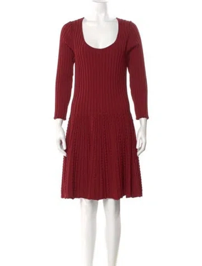 Pre-owned Fendi Scoop Neck Knee-length Dress In Burgundy