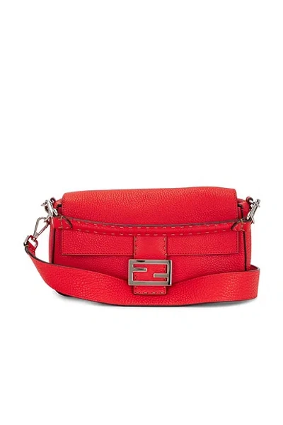 Pre-owned Fendi Selleria Baguette Shoulder Bag In Red