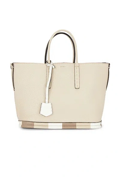 Pre-owned Fendi Selleria Handbag In White