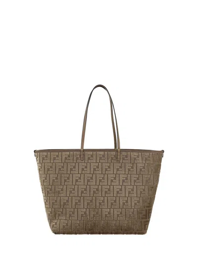 Fendi Shoulder Bags In Brown