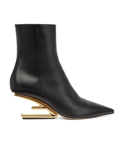 Fendi Side Zipper Logo Details Short Boots In Black