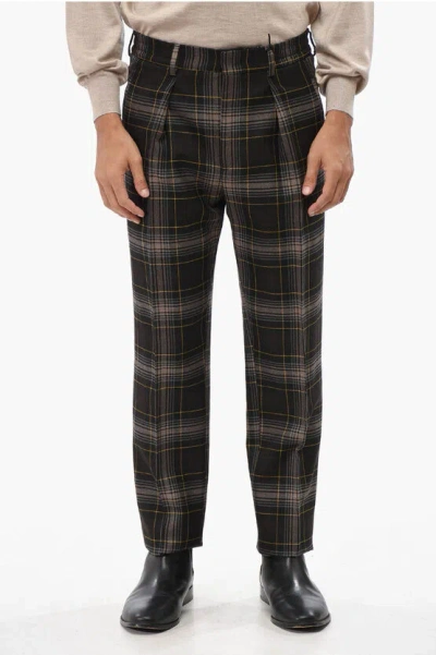 Fendi Single-pleated Wool Checked Pants In Black