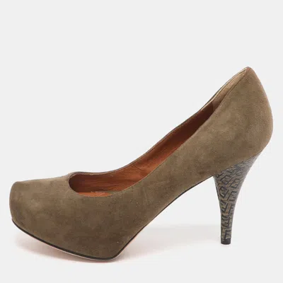 Pre-owned Fendi Size 35 Green Suede Platform Pumps