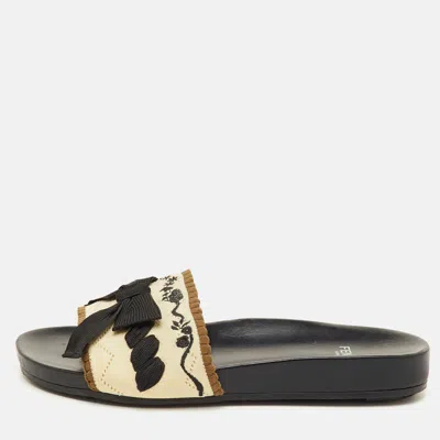 Pre-owned Fendi Size 37 Beige/black Knit Fabric Bow-tie Flat Slide Sandals