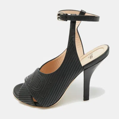 Pre-owned Fendi Size 37 Black Leather Ankle Strap Sandals