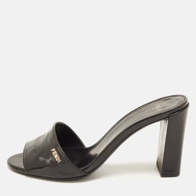Pre-owned Fendi Size 37 Black Patent Leather Slide Sandals