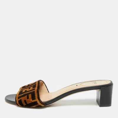 Pre-owned Fendi Size 38.5 Brown/black Zucca Velvet Open-toe Slide Sandals