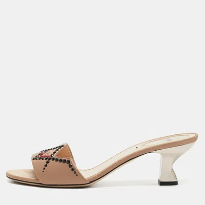 Pre-owned Fendi Size 39 Beige Satin Crystal Embellished Slide Sandals