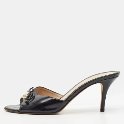 Pre-owned Fendi Size 39 Black Leather Logo Plaque Slide Sandals