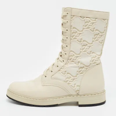 Pre-owned Fendi Size 39 Cream Canvas And Leather Combat Boots In White