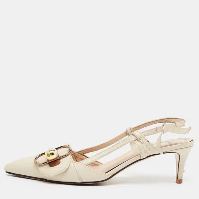 Pre-owned Fendi Size 39 Cream Leather Pointed Toe Slingback Pumps