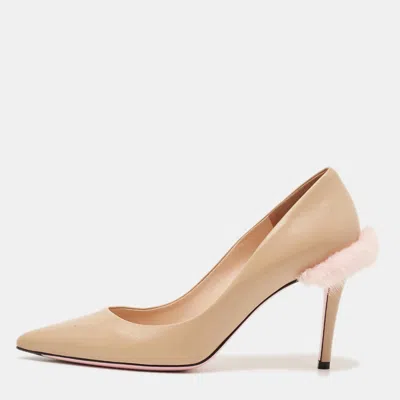 Pre-owned Fendi Size 40 Beige Leather And Mink Fur Pointed Toe Pumps In Sand