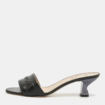 Pre-owned Fendi Size 41 Black Leather Slide Sandals