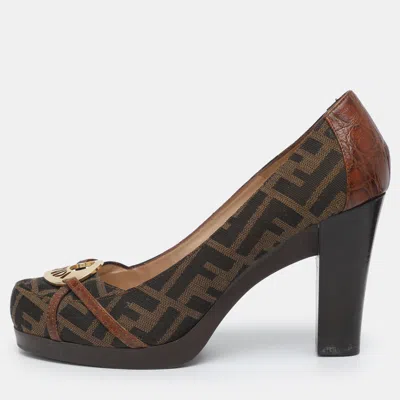Pre-owned Fendi Size 41 Brown Zucca Canvas And Leather Pumps