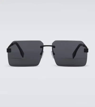 Fendi Sky Square Sunglasses In Black