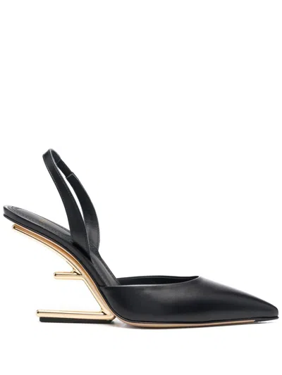 Fendi Sleek And Sophisticated 100mm Sculpted-heel Leather Pumps For Women In Black