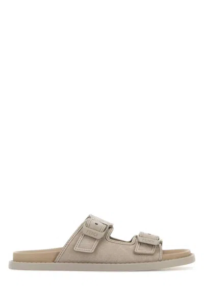 Fendi Slippers In Brown