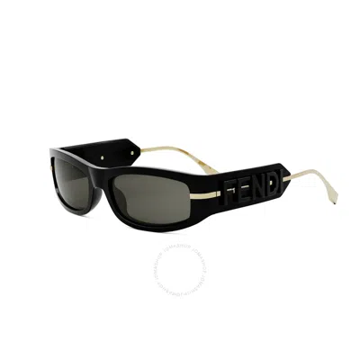 Fendi Smoke Wrap Ladies Sunglasses Fe40120i 01a 57 In Black